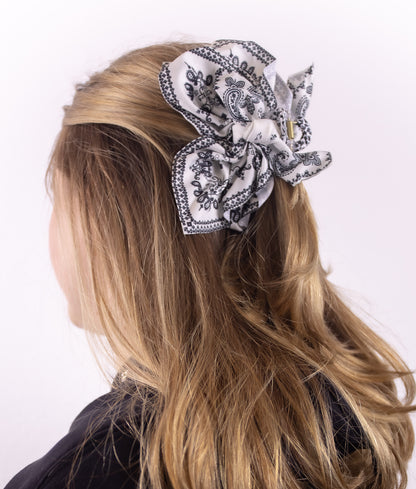 Paisley Bow Clip